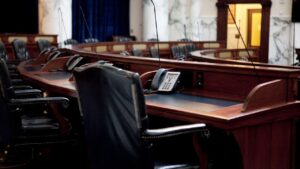 Mengenal DPRD: Fungsi, Tugas, Cara Pemilihan, dan Pembagian Komisinya