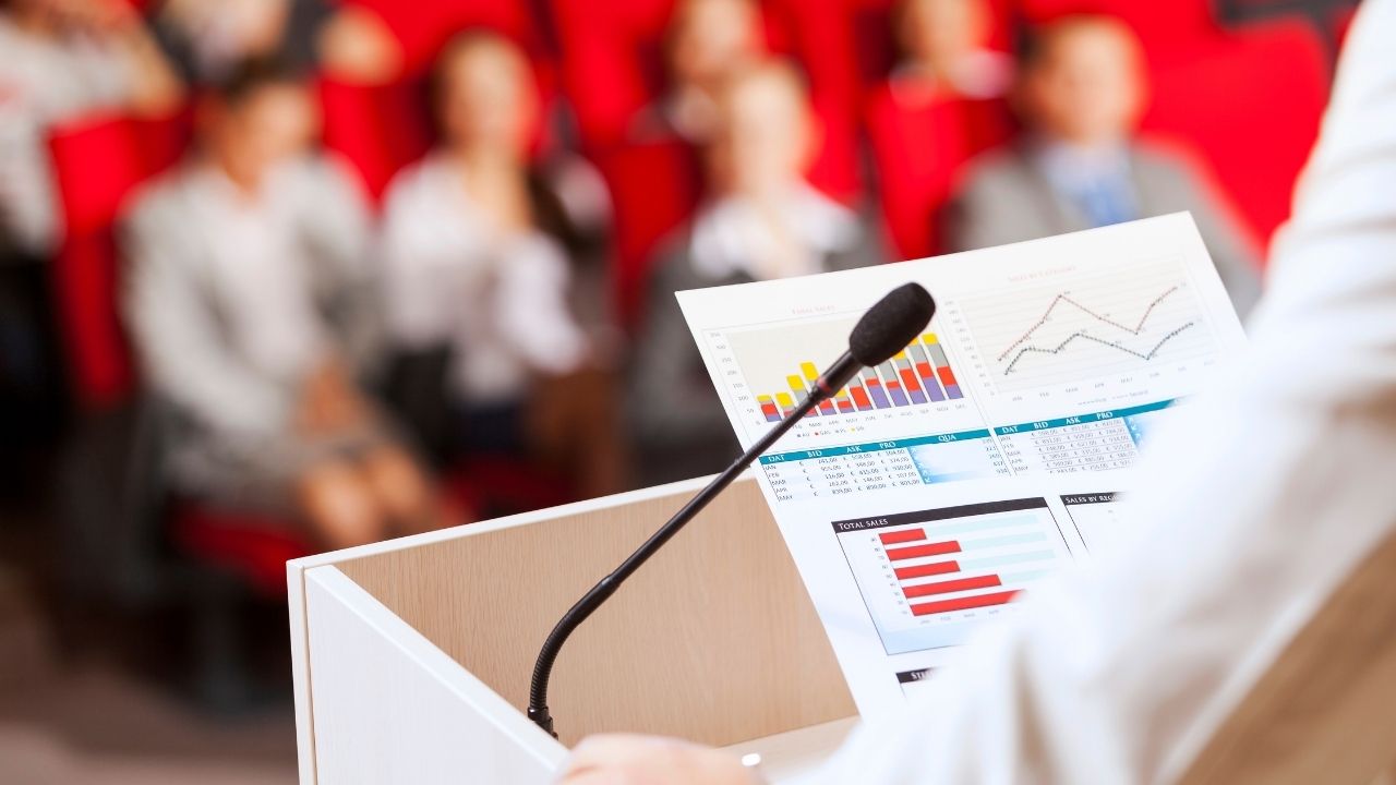 Kampanye Politik dalam Pemilu dan Fungsinya bagi Demokrasi