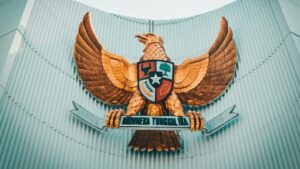 Demokrasi Pancasila sebagai Cermin Kehidupan Politik di Indonesia