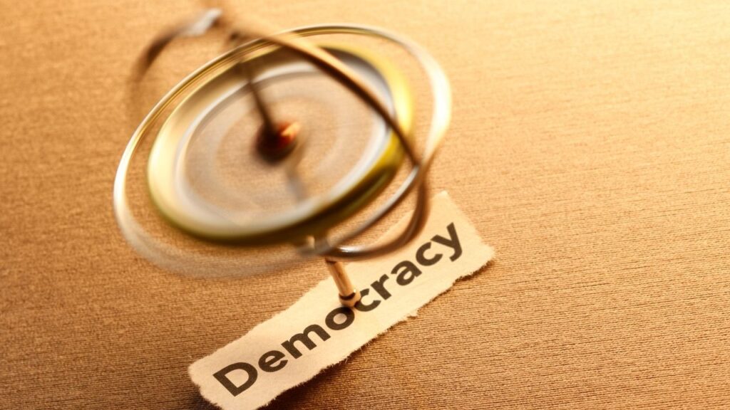 Tantangan Demokrasi di Indonesia di Era Modern