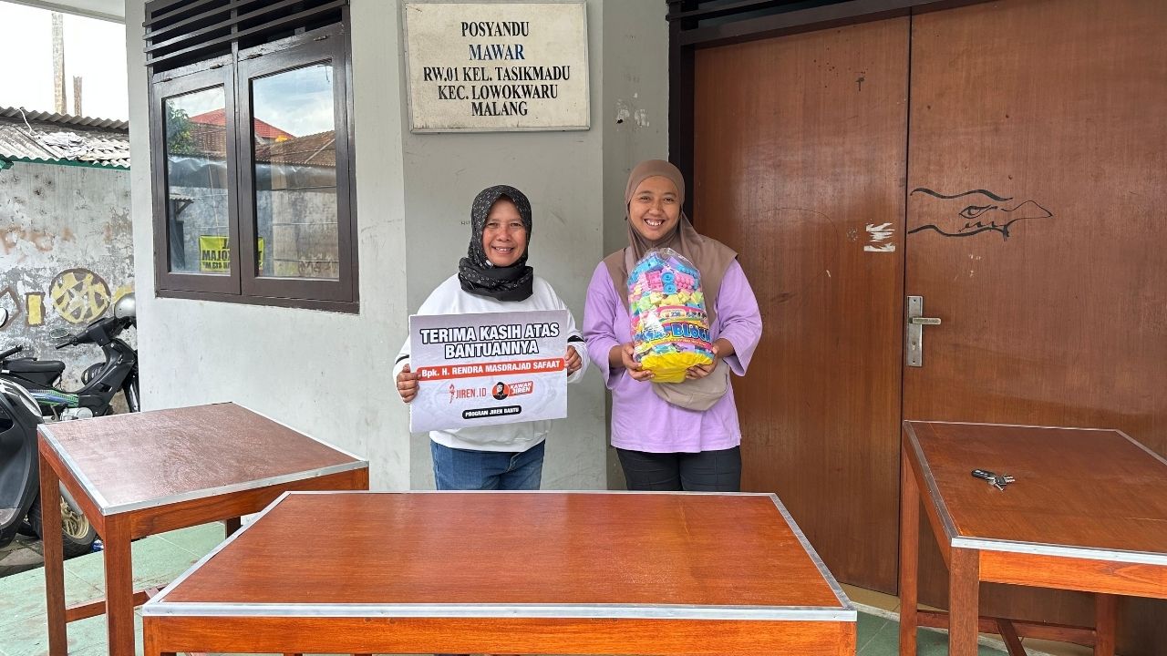 Jiren ID Salurkan Bantuan ke Posyandu di Wilayah Tasikmadu